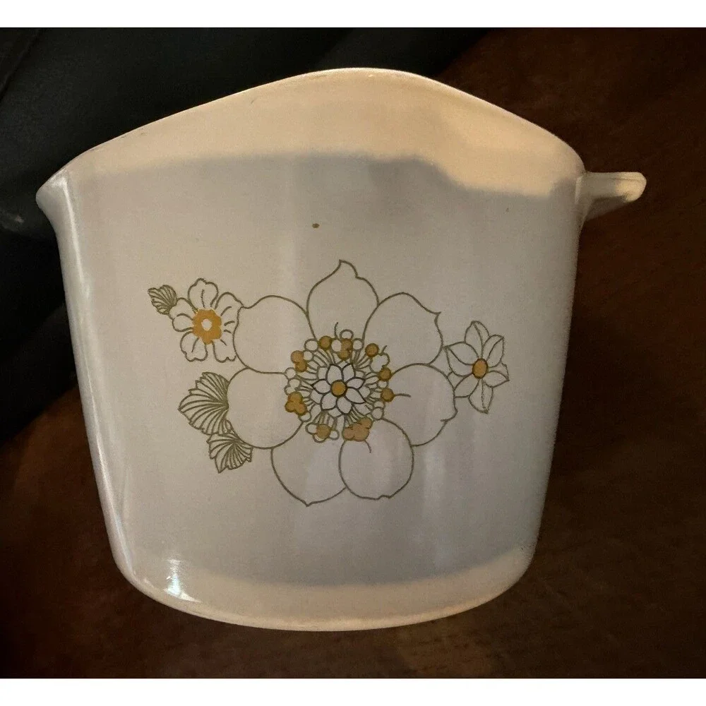VINTAGE Corningware p-55 1 Qt FLORAL BOUQUET Saucemaker